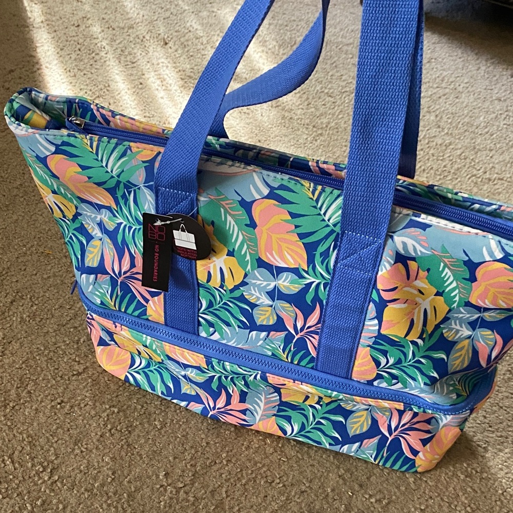 No Boundaries Colorful Leaf Print Beach Tote.